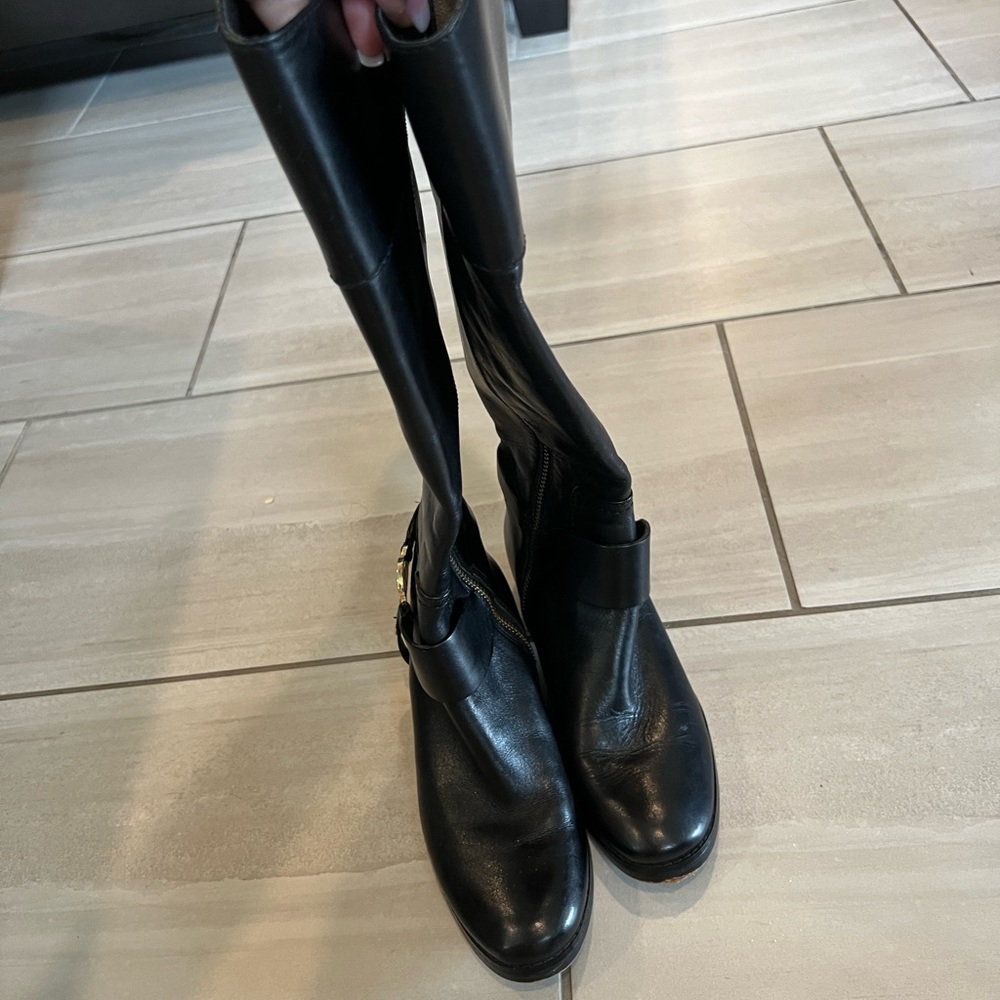 Michael Kors flat riding boots